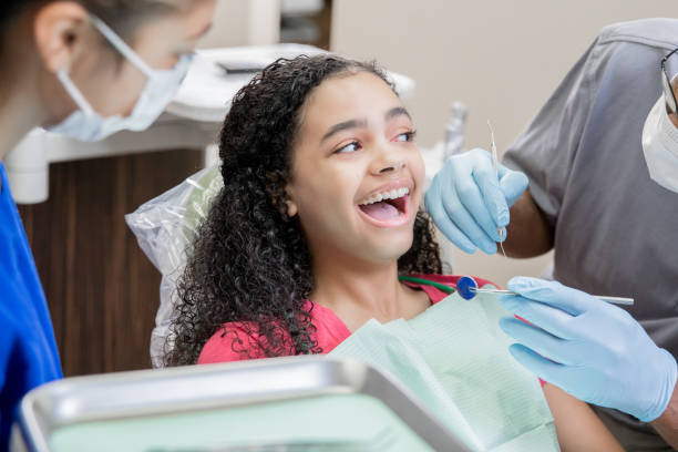 Best Emergency Gum Treatment in Nashotah, WI